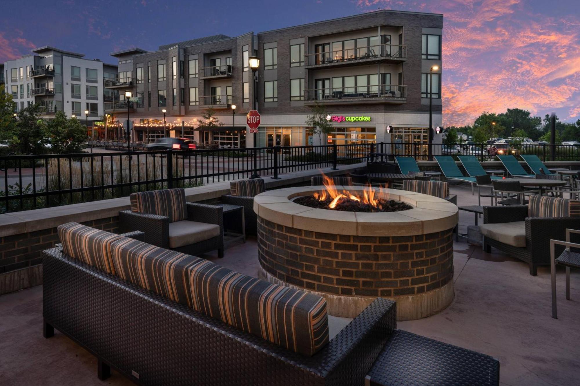 Towneplace Suites By Marriott Milwaukee Oak Creek Exterior foto